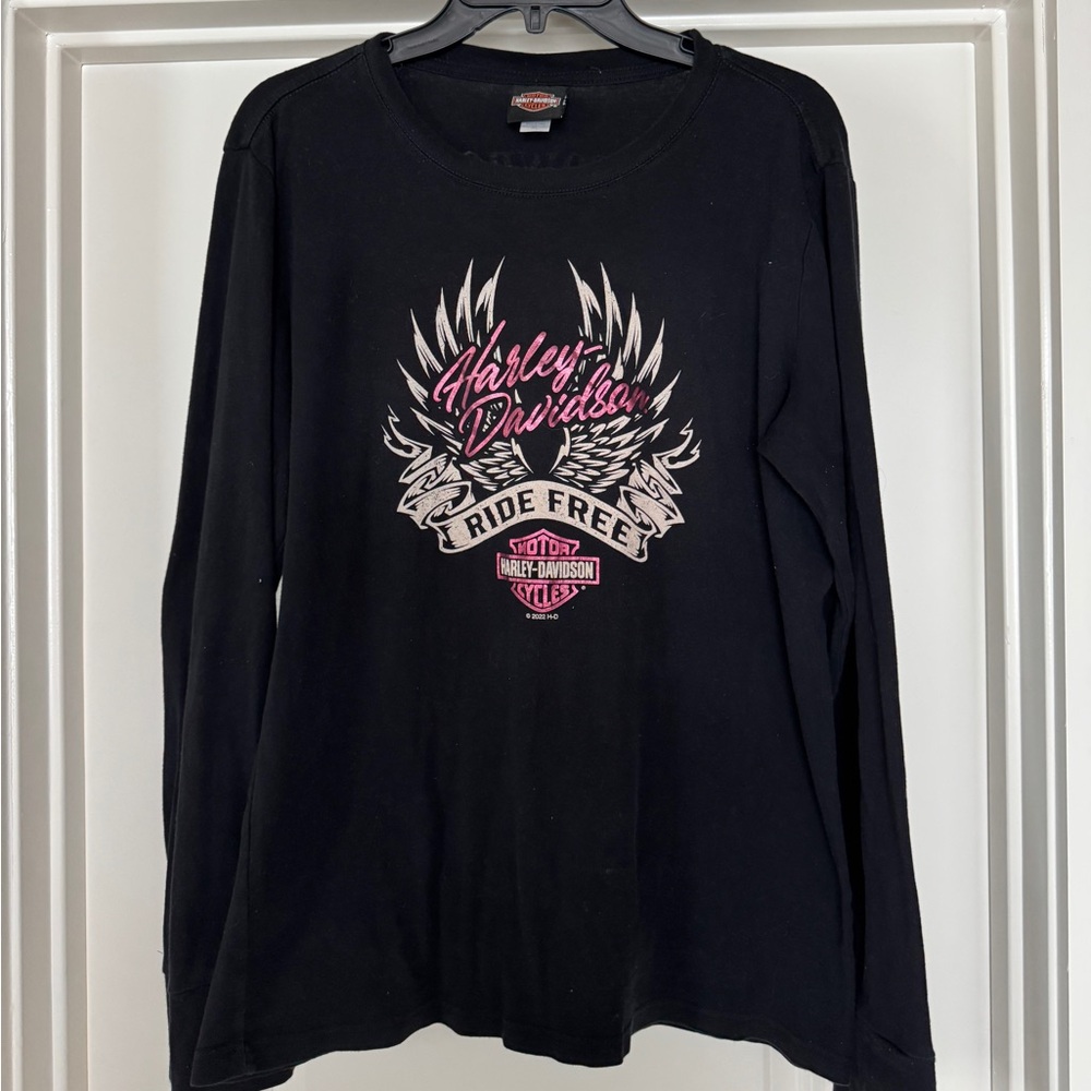 Harley-Davidson Black Shirt with Red Logo